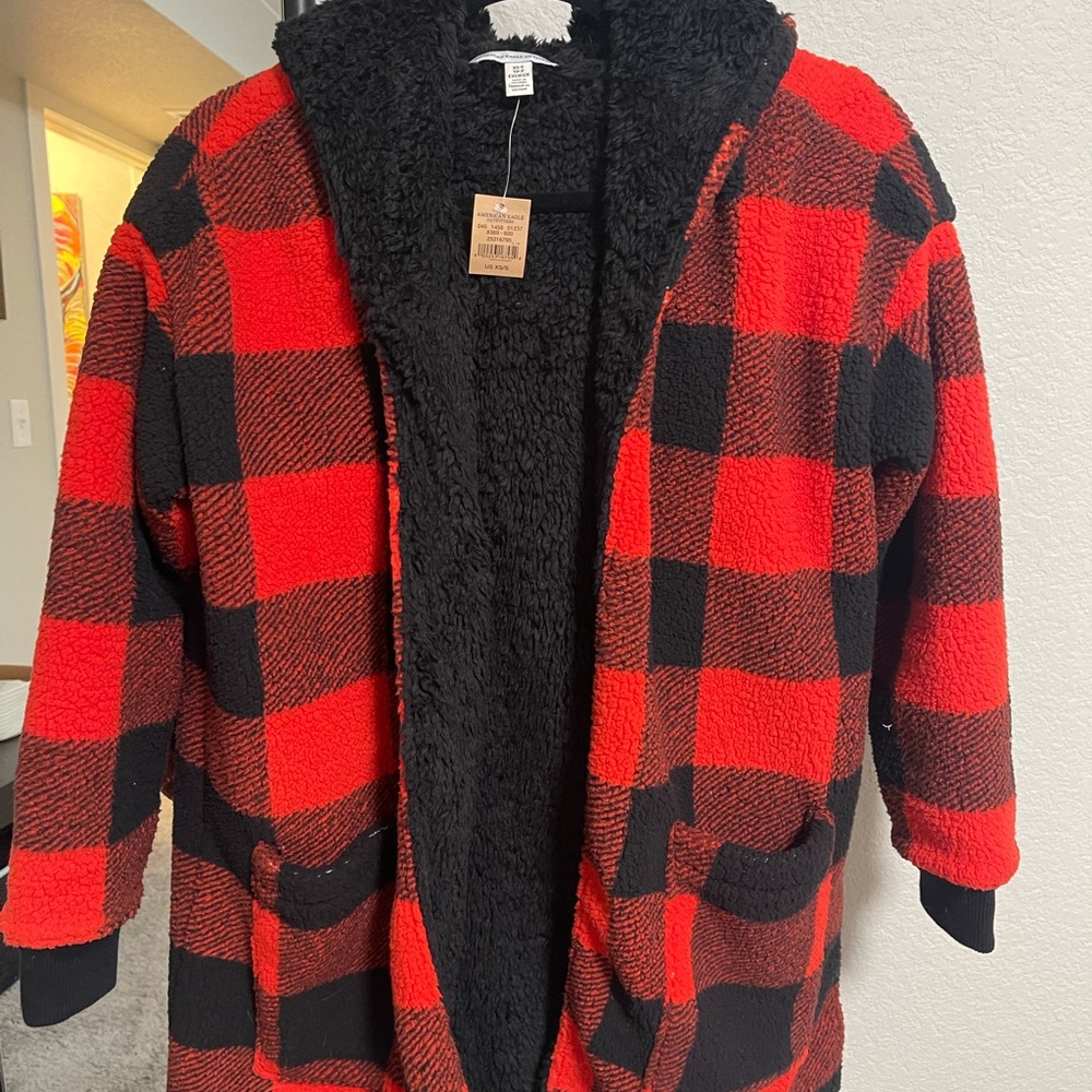 American Eagle Outfitters Red and Black Plaid Sweater